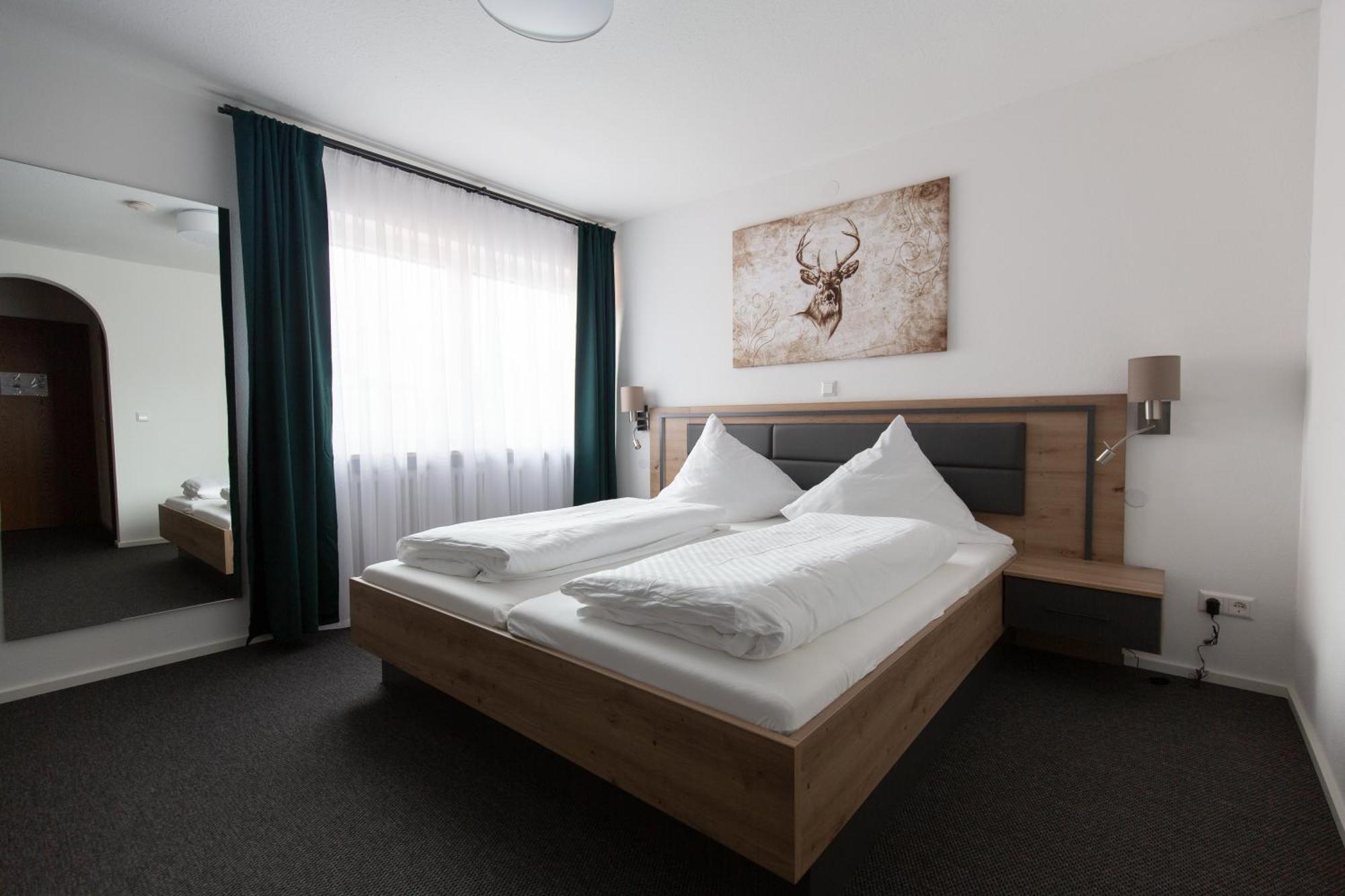 Landgasthof Schuetzen Tengen Exteriör bild